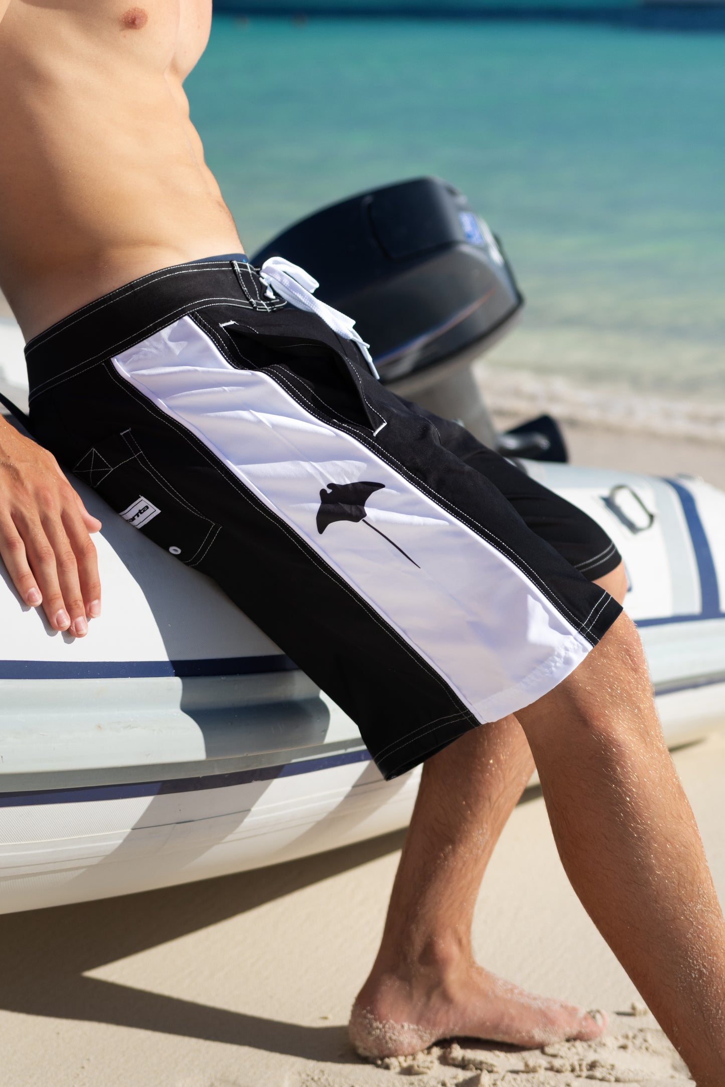 White Boardies'